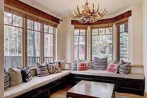 4 Bedroom Luxury Townhome in Lionshead Village