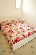 MAURICAROL RESIDENCES