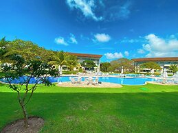 Carneiros Beach Resort