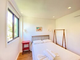 Carneiros Beach Resort