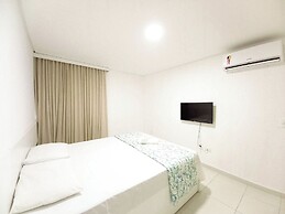 Carneiros Beach Resort