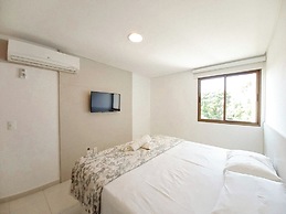 Carneiros Beach Resort