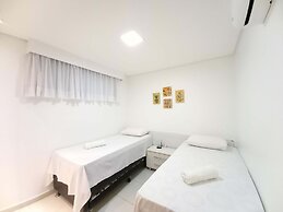 Carneiros Beach Resort