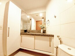 Carneiros Beach Resort