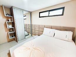 Carneiros Beach Resort