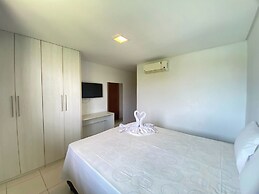 Carneiros Beach Resort