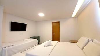 Carneiros Beach Resort