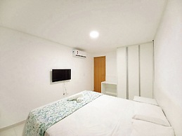 Carneiros Beach Resort