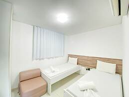Carneiros Beach Resort