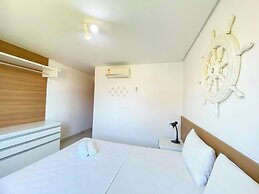 Carneiros Beach Resort
