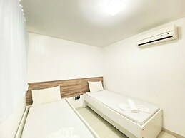 Carneiros Beach Resort