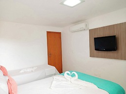 Carneiros Beach Resort