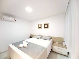 Carneiros Beach Resort
