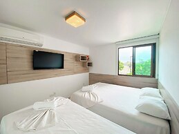Carneiros Beach Resort