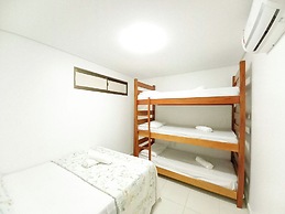 Carneiros Beach Resort