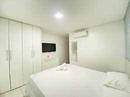 Carneiros Beach Resort