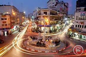 Downtown Hotel-Palestine
