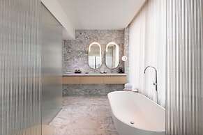 Adelaide Marriott Hotel