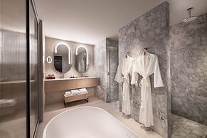 Adelaide Marriott Hotel