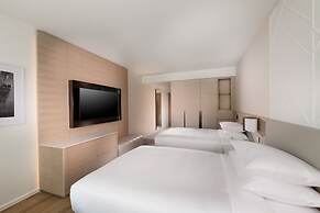 Adelaide Marriott Hotel