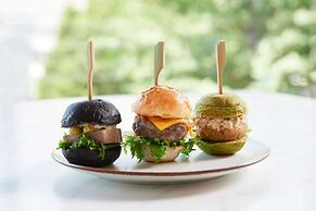 Courtyard By Marriott Sapporo