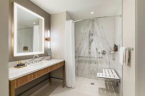 HALL Park Hotel, Autograph Collection