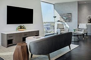 HALL Park Hotel, Autograph Collection