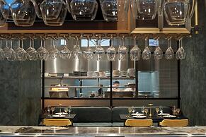 HALL Park Hotel, Autograph Collection