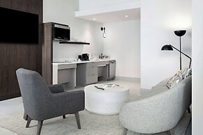 HALL Park Hotel, Autograph Collection