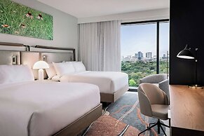 HALL Park Hotel, Autograph Collection