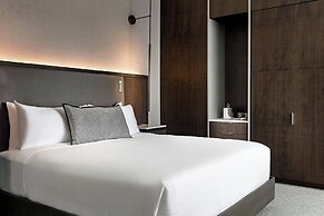 HALL Park Hotel, Autograph Collection