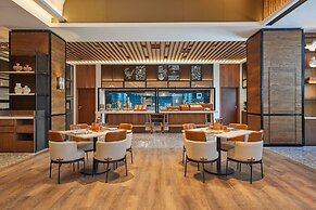 Four Points By Sheraton Shanghai Fengjing