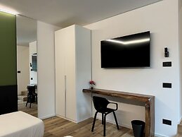 AdisArtur Elegant Rooms
