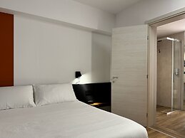 AdisArtur Elegant Rooms