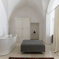 Bianca Fortezza by Wonderful Italy