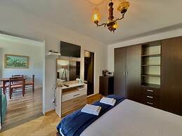 For-A Apartmani