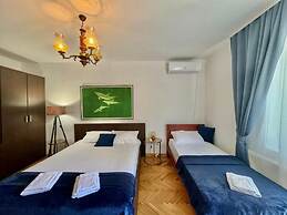 For-A Apartmani