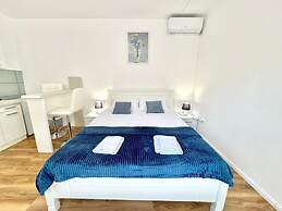 For-A Apartmani