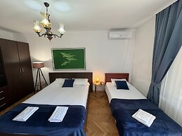 For-A Apartmani