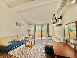 For-A Apartmani