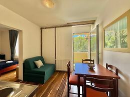 For-A Apartmani