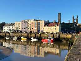 Beautiful Hidden Hideout - Centre of St Andrews
