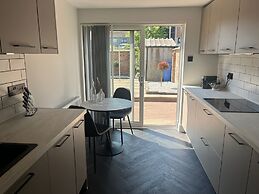 Beautiful Hidden Hideout - Centre of St Andrews