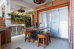 Casa piscina e lazer 50m praia Lagoinha