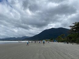 Casa piscina e lazer 50m praia Lagoinha