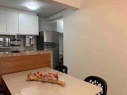 Apto 2 Q ao lado do Hospital Premium