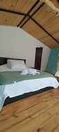 LA TATA CABAÑA  ZON DE CAMPING