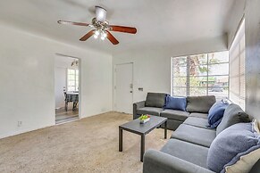 Peaceful & Bright Condo: 4 Mi to Downtown Phoenix!