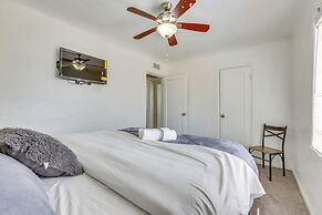 Peaceful & Bright Condo: 4 Mi to Downtown Phoenix!