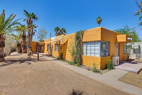 Central & Quaint Phoenix Condo - Pets Welcome!